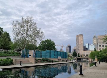 indiana/indianapolis/attraction/indiana-steam-clock