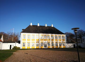 denmark/sonderborg/attraction/sandbjerg-manor