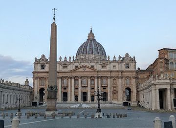 vatican-city/vatican-radio/attraction/st-peter-s-baldachin