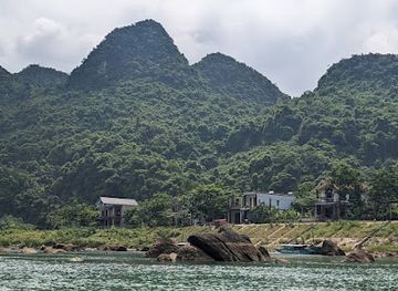 vietnam/north-central-coast/attraction/phong-nha-tourism-center