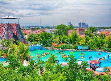 indonesia/west-java/attraction/wonderland-adventure-waterpark-galuh-mas-karawang