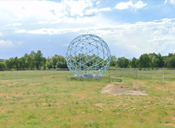 california/redding/attraction/redding-geodesic-sphere