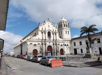 colombia/popayan/attraction/iglesia-de-san-francisco