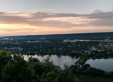 minnesota/winona/attraction/michael-lacanne-memorial-park