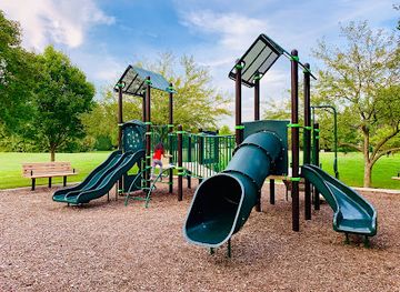 illinois/naperville/attraction/old-sawmill-park