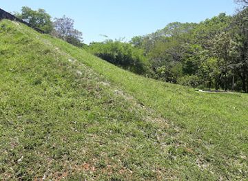 paraguay/cordillera-hills/attraction/carlos-antonio-lopez-park