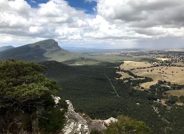 australia/northern-victoria/attraction/mount-sturgeon-wurgarri