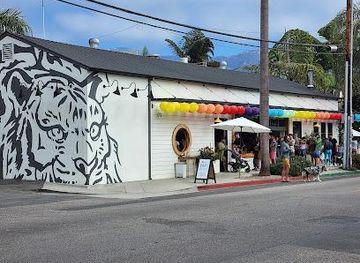 california/santa-barbara/attraction/the-funk-zone