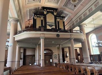 missouri/st-charles/attraction/basilica-of-saint-louis-king-of-france