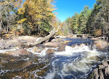 new-hampshire/central-new-hampshire/attraction/wildcat-falls
