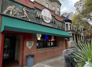 illinois/berwyn/attraction/murphy-s-bleachers