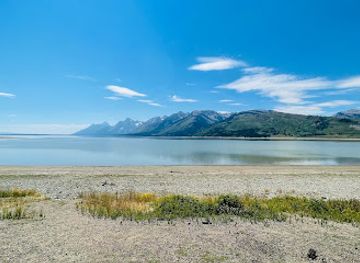 wyoming/wind-river-range/attraction/national-museum-of-military-vehicles