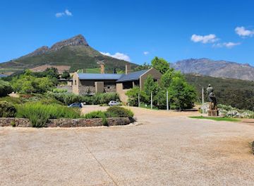 south-africa/cape-winelands/attraction/tokara-wine-estate