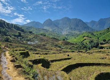 vietnam/sapa/attraction/dinh-sapa-trekking-adventures