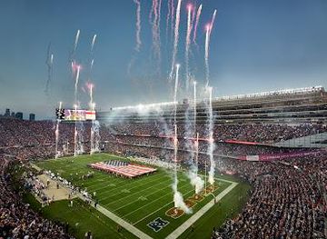 illinois/chicago/attraction/soldier-field