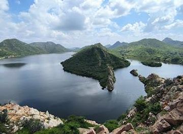 india/udaipur/attraction/bahubali-hill