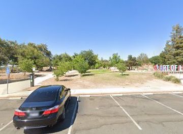 california/fresno/attraction/labyrinth