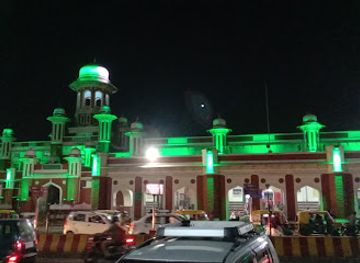 india/lucknow/charbagh/attraction/blue-train-engine