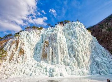 south-korea/andong/attraction/cheongsong-eoreumgol-valley