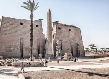 egypt/luxor/karnak/attraction/luxor-museum