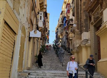 malta/valletta/attraction/ulica-swietej-urszuli-st-ursula-street