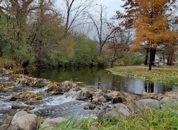 wisconsin/kettle-moraine/attraction/nixon-park