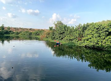 nigeria/abuja/attraction/amazon-kayak-jabi