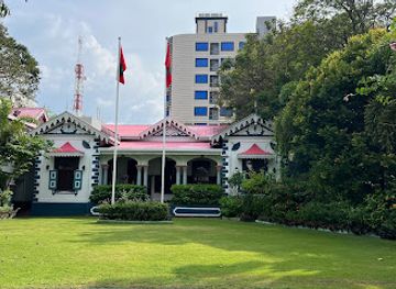 maldives/kaafu-atoll/attraction/muliaage-palace