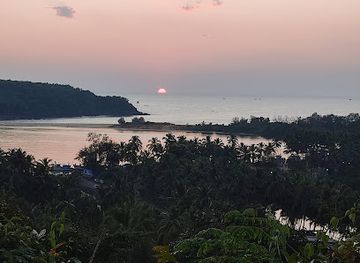 india/goa-beaches/attraction/betul-lighthouse