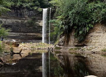 new-zealand/taranaki/attraction/matapeka-falls