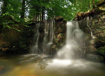 poland/silesian-beskids/attraction/potok-malinka-kaskada-przy-ul-rastoki
