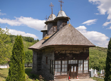 romania/vaslui/attraction/manastirea-parvesti