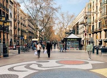 spain/barcelona/attraction/la-rambla
