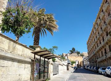 spain/granada/realejo-san-matias/attraction/jardines-del-triunfo