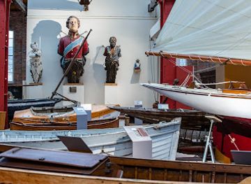 united-kingdom/ayrshire/attraction/scottish-maritime-museum-linthouse-building