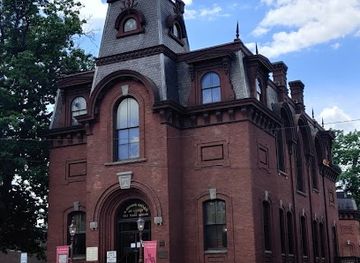 vermont/northeast-kingdom/attraction/st-johnsbury-athenaeum