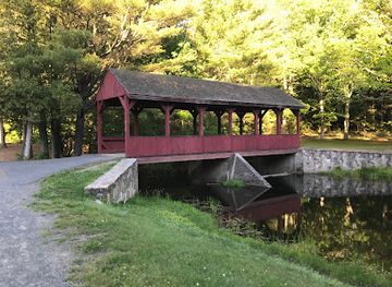 connecticut/the-quiet-corner/attraction/stratton-brook-state-park