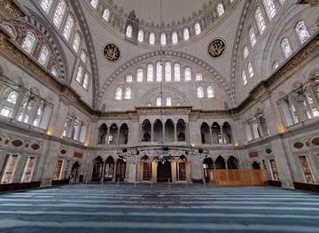 turkiye/istanbul/attraction/nuruosmaniye-mosque