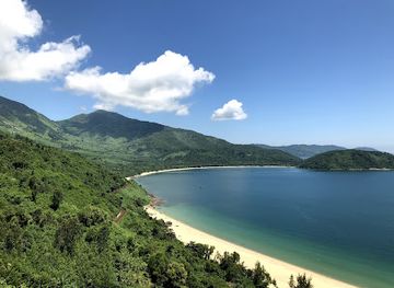 vietnam/south-central-coast/attraction/hai-van-pass