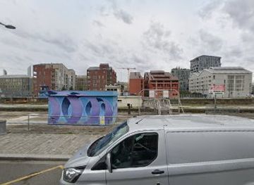 france/bordeaux-wine-region/attraction/chute-du-niagara-bordelaise