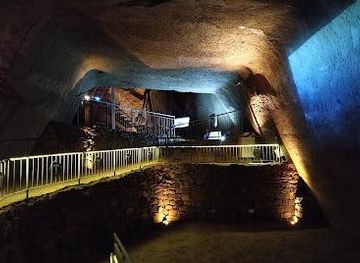 italy/naples/attraction/lapis-museum-museo-dell-acqua-napoli