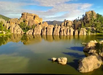 south-dakota/custer/attraction/custer-state-park-visitor-center