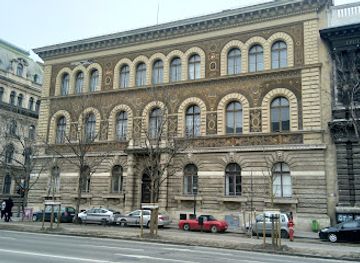 hungary/budapest/inner-city/attraction/house-of-terror