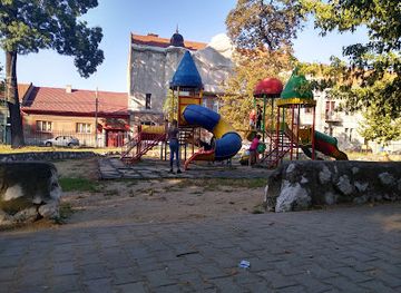 romania/bihor/attraction/nicolae-balcescu-park-formerly-rhedey-garden