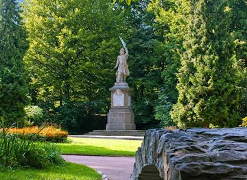 ukraine/lviv/stryiskyi-park/attraction/monument-to-jan-kilinski