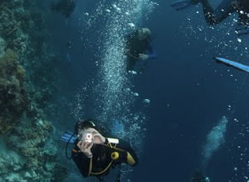 greece/mykonos/attraction/mykonos-vip-underwater-activities