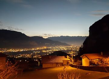 france/rhone-alpes/attraction/grotte-les-cuves