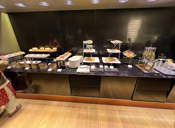 qatar/al-wakra-beach/attraction/tv-area