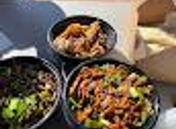 utah/st-george/attraction/noodles-dumplings-co