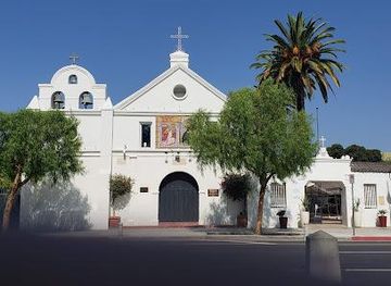california/inglewood/attraction/our-lady-queen-of-angels-catholic-church